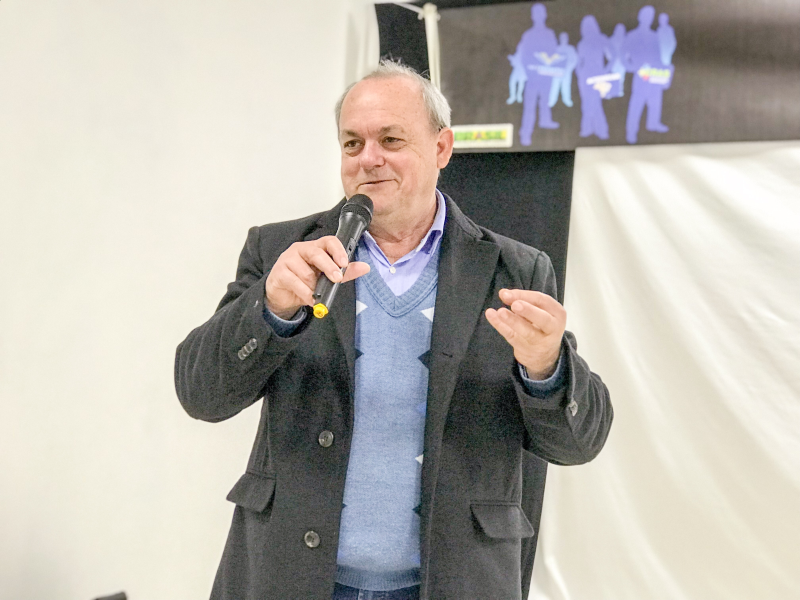 Prefeitura paga metade do 13º salário para servidores